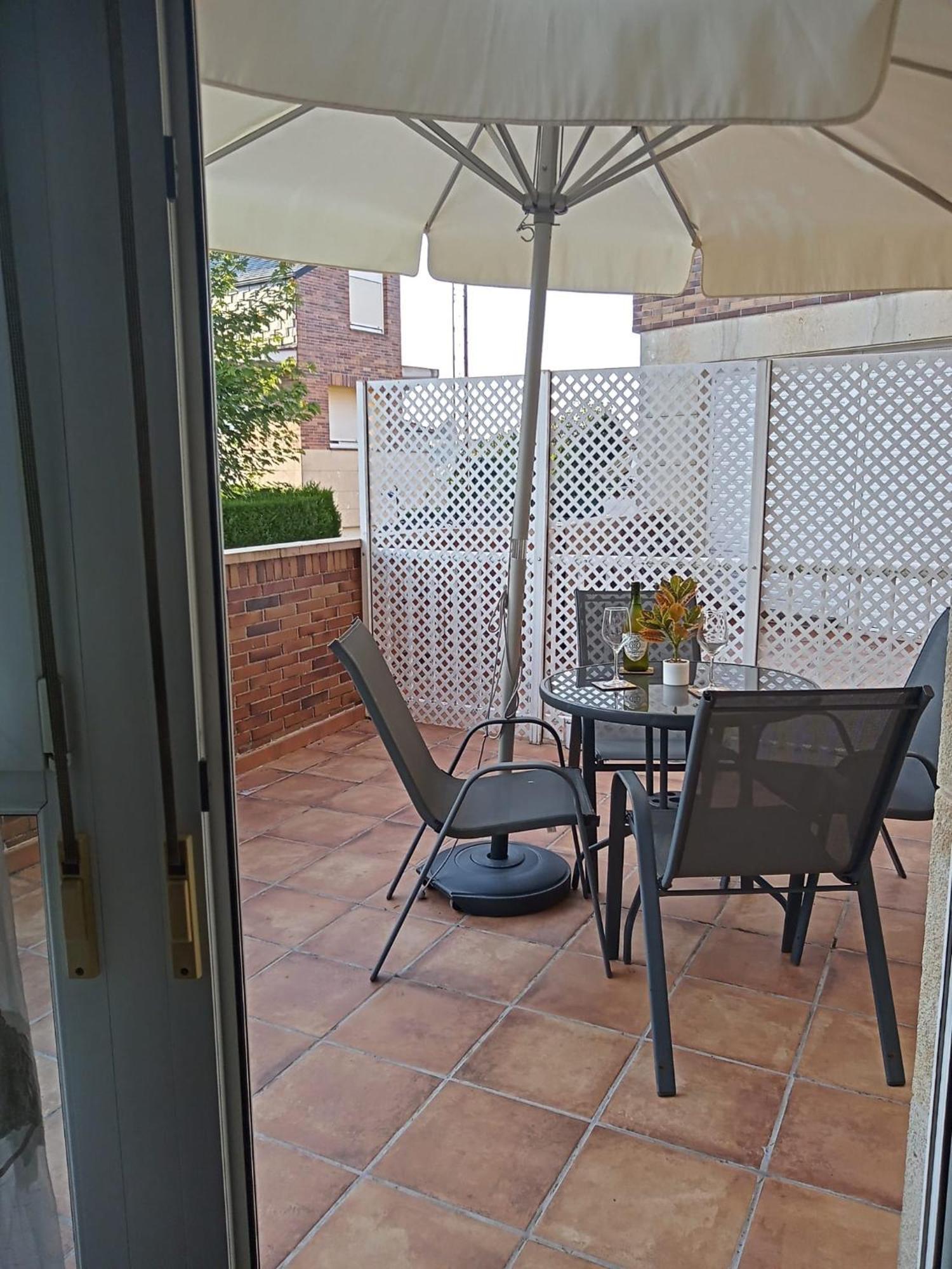 Azalea Residencial Apartman Torrelavega Kültér fotó